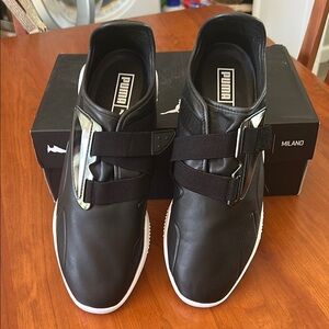 NEW Puma Black and White Sneakers Sleek Lace-Up Design